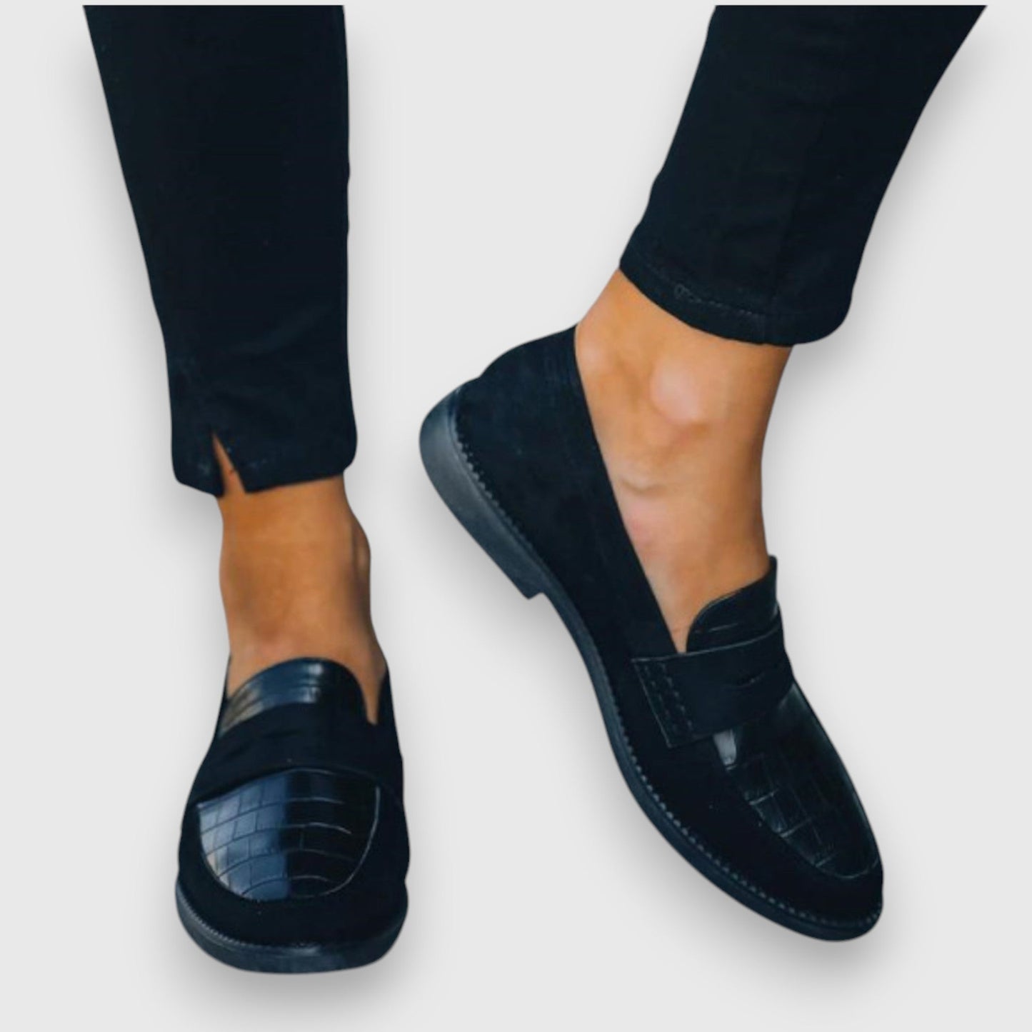 Chloé™ – Stylish Orthopedic Loafers for All-Day Comfort & Polish